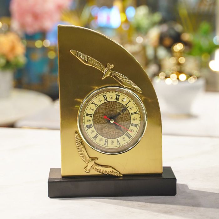 Golden Metal D Shaped Clock