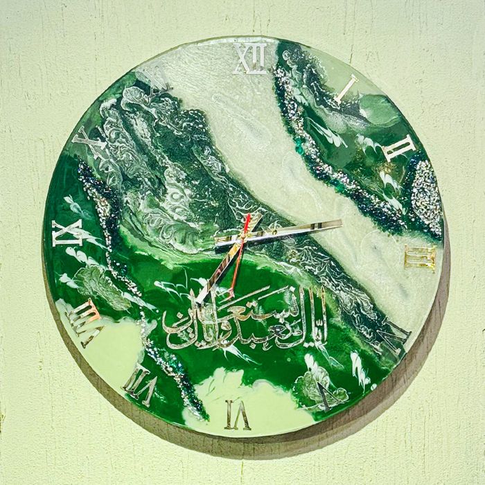Resin Emerald Green Clock