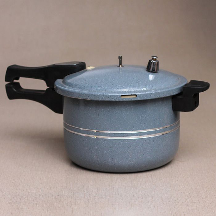 BLACK AND DECKER GREY NON-STICK PRESSURE COOKER