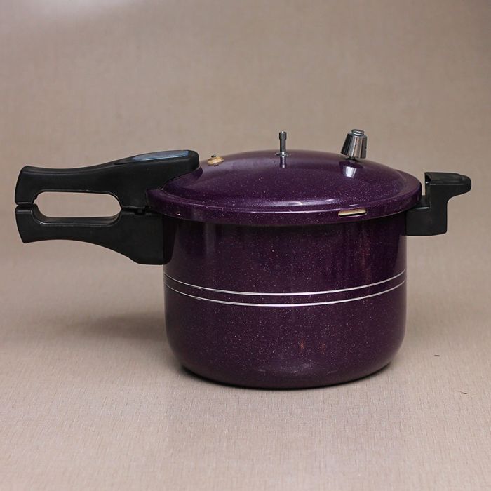 Black and decker purple non-stick pressure cooker