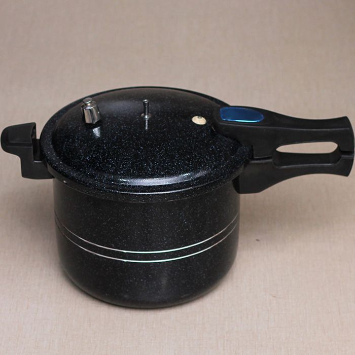 Black and decker non-stick Pressure Cooker