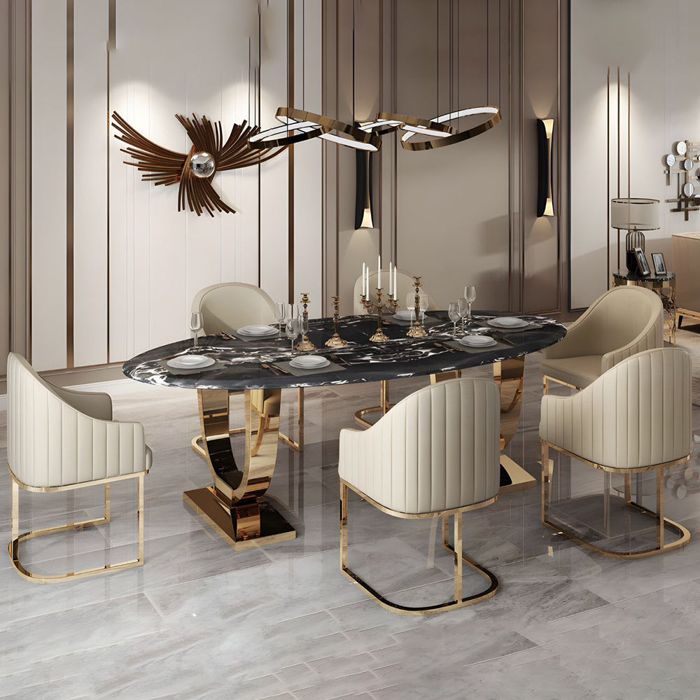Modern Lucce Table with Toronto Chairs