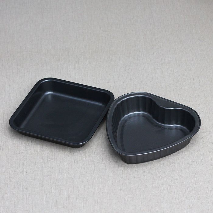 Wilton Nonstick Cake Molds
